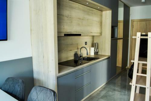Cobalt Apartments