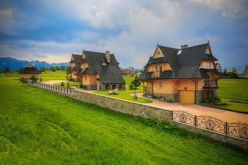 Folk Resort Domki I Apartamenty