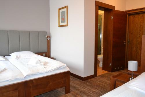 Hotel Lokis