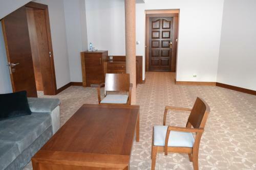 Hotel Lokis