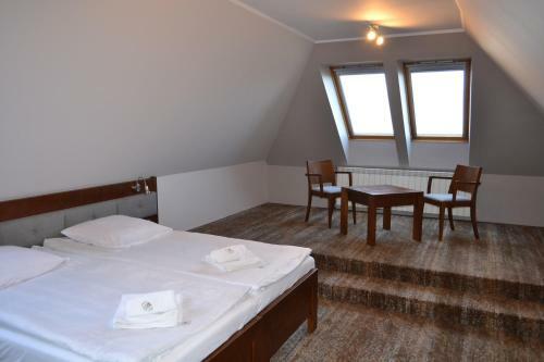 Hotel Lokis