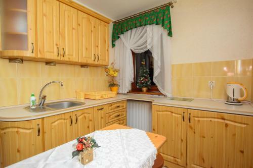 Bed & Breakfast Willa U Tutki
