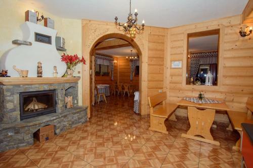 Bed & Breakfast Willa U Tutki