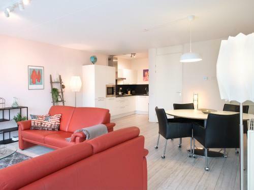 Short Stay Beach Apartment II