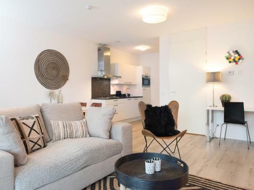 Short Stay Beach Apartment II