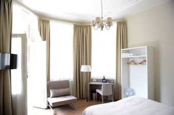 Andante Hotel