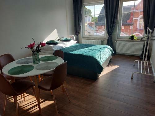 Apartament R�g Bohater�w Warszawy