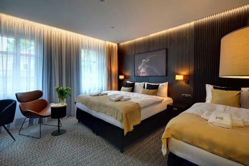 Hotel Restauracja Retro & Oak Rooms