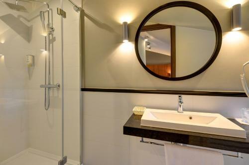 Hotel Restauracja Retro & Oak Rooms