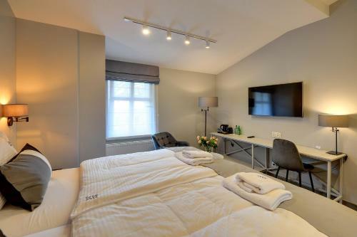 Hotel Restauracja Retro & Oak Rooms