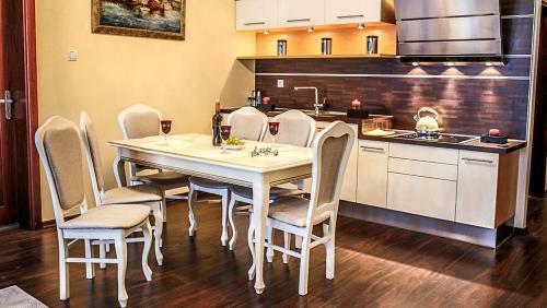 Apartament President