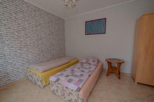 Hostal Bursztynek Podr�?? Mielno