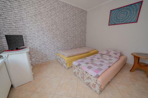 Hostal Bursztynek Podr�?? Mielno