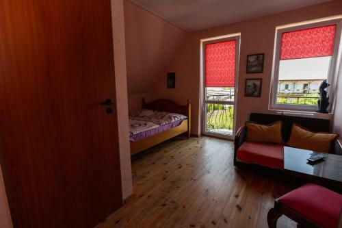 Hostal Bursztynek Podr�?? Mielno