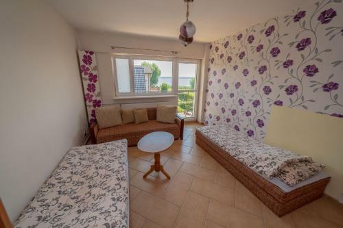 Hostal Bursztynek Podr�?? Mielno