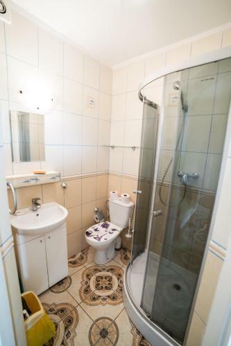 Hostal Bursztynek Podr�?? Mielno