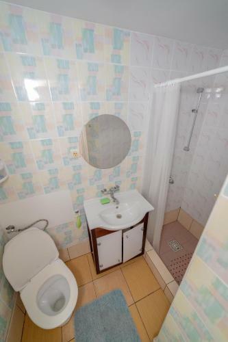 Hostal Bursztynek Podr�?? Mielno