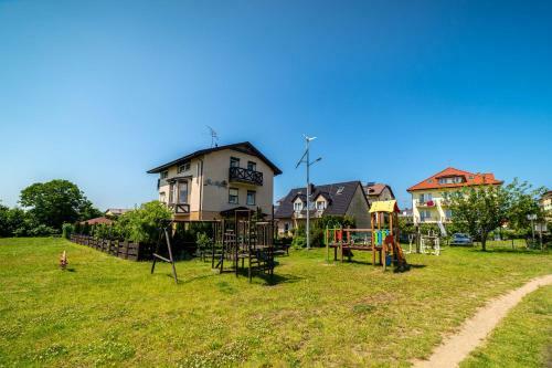 Hostal Bursztynek Podr�?? Mielno