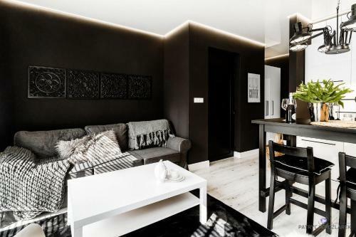 Apartament Black