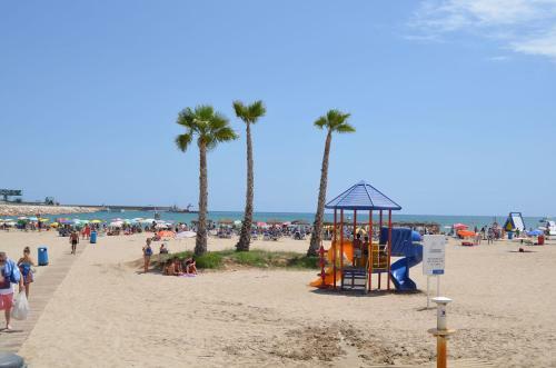 Apartment Near The Beach