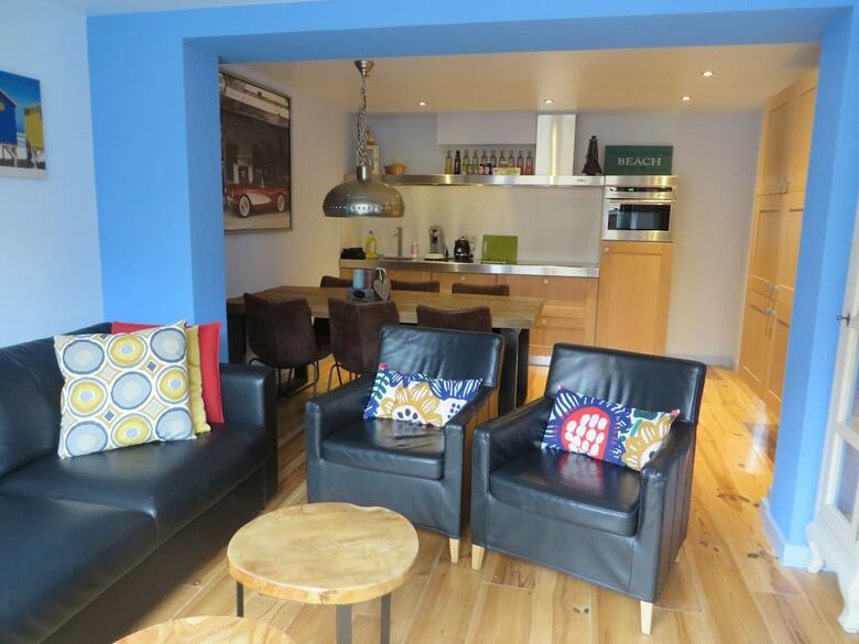 Hostal Pension Sixtysix