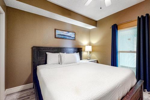 Majestic Beach Resort II