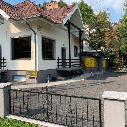 Hotel Kimanoclegi