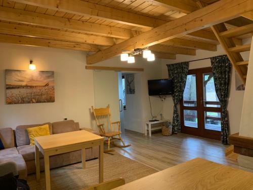 Villa Wooden House&pool