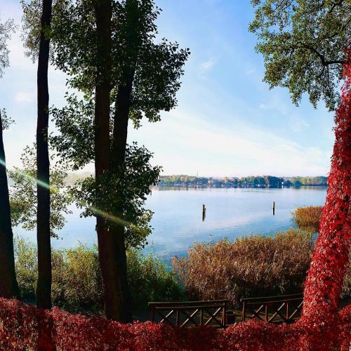 Lake View Ostr�da Luxury Apartment