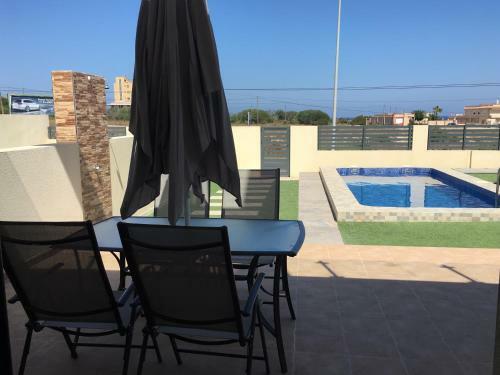 Adosado En 1� Linea Del Mar