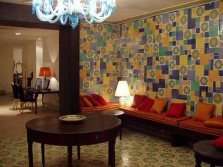 UNA Hotel Palace