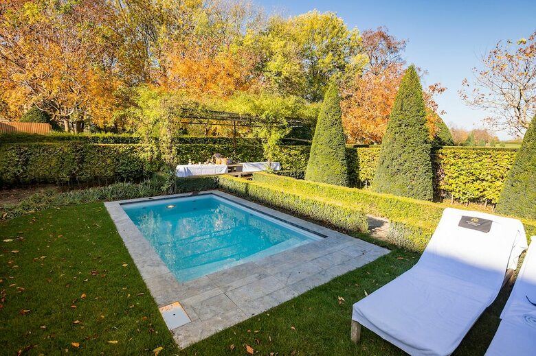 Hotel Hoogenweerth Suites