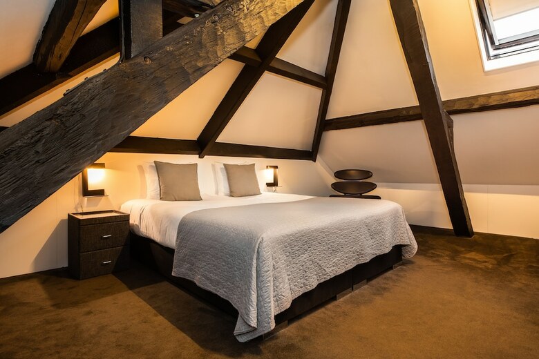 Hotel Hoogenweerth Suites