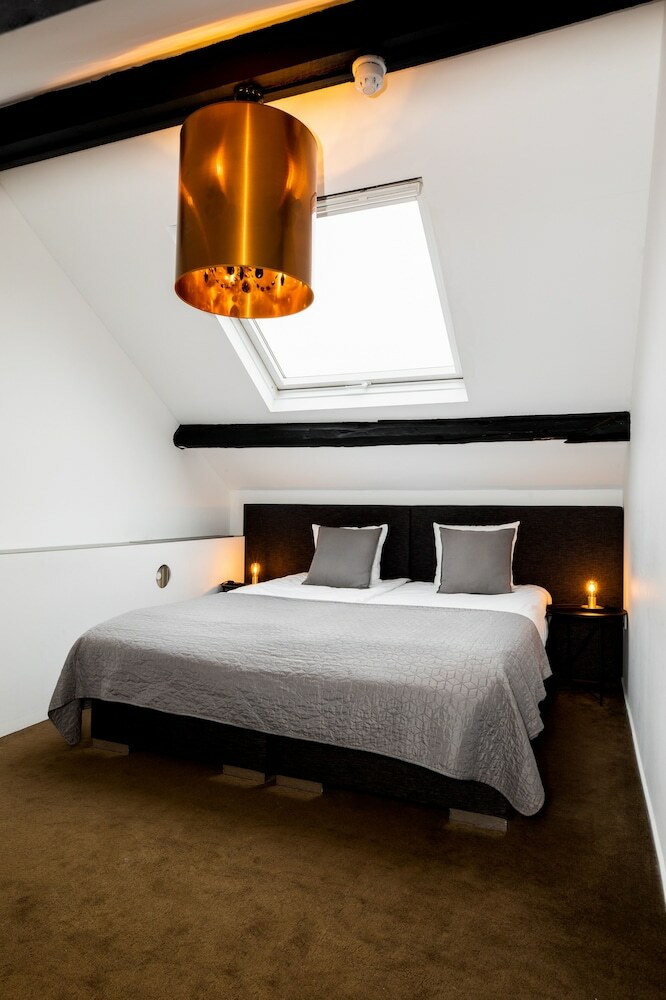 Hotel Hoogenweerth Suites