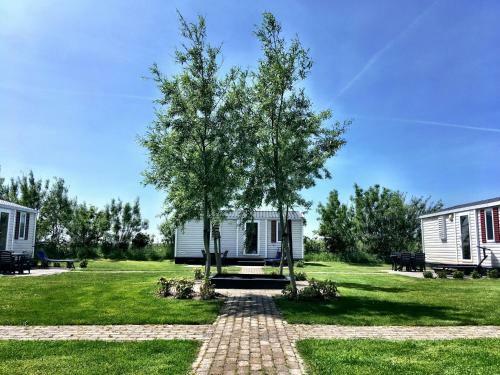 Chalet Recreatiepark Wiringherlant9
