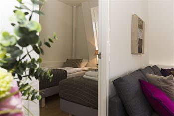 Short Stay Central Station Apartments