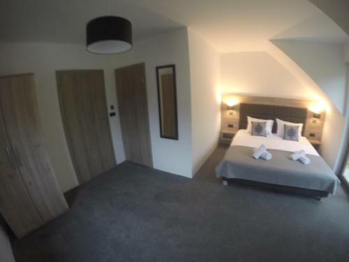 Hostal Silver Residence