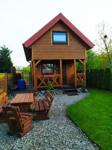 Pokoje Go?cinne Domki Apartamenty Awer