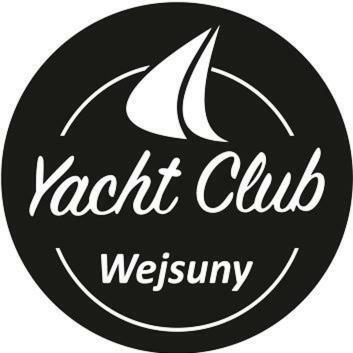 Yacht Club Wejsuny