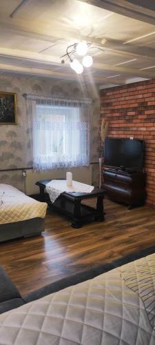 ?�?ty Dom Rybnica 33