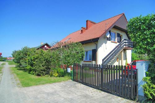 Apartment In Rowy With A Garden