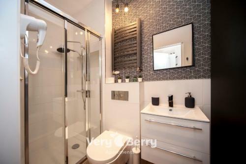 Very Berry - Glogowska 35a - Mtp Apartments - Self Check In 24h