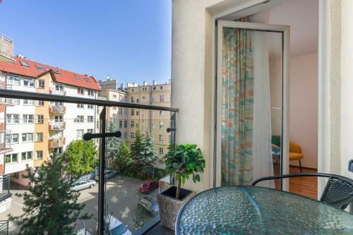 Sleepway Apartments - Garbary 95-75d