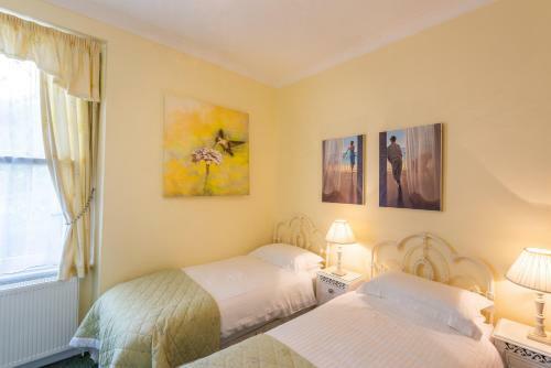 Hostal The Devonian