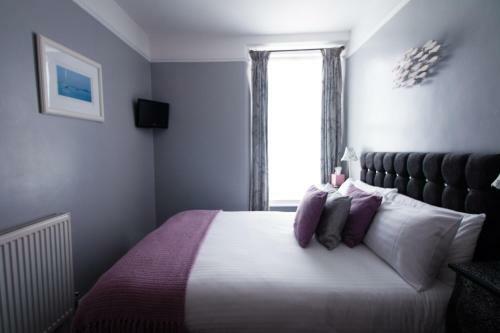 Hostal Woodlands Guest House