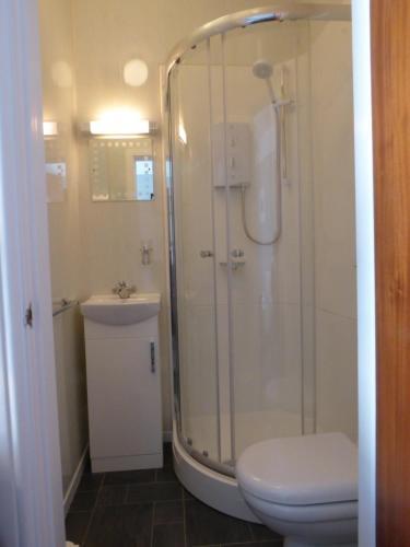 Hostal Woodlands Guest House