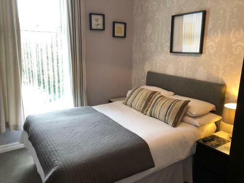 Bed & Breakfast The Monarch Hotel