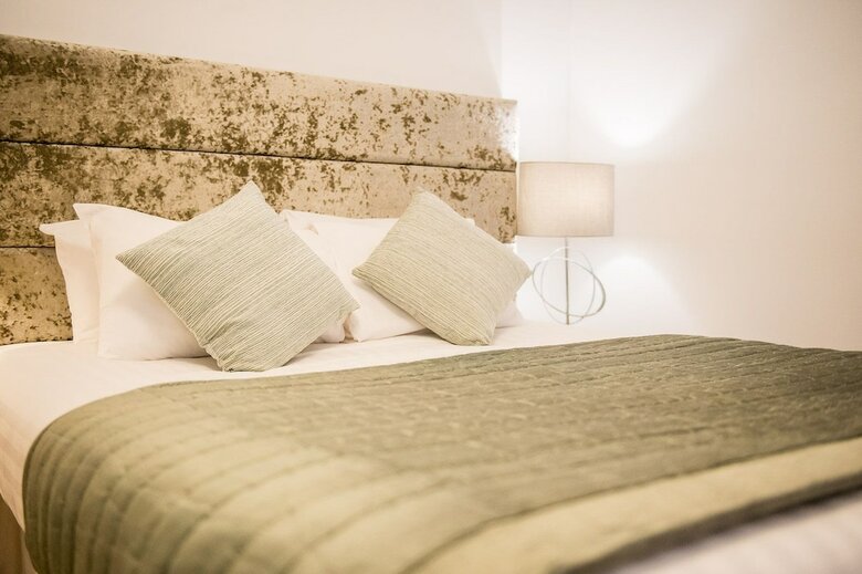 Hostal Howarth House