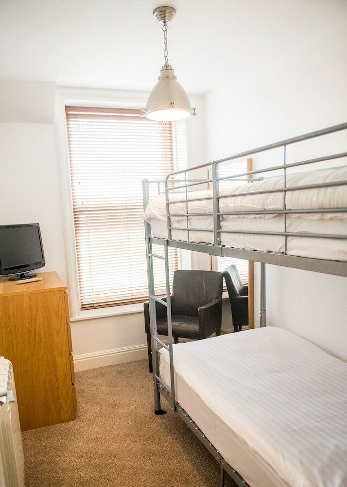 Hostal Howarth House