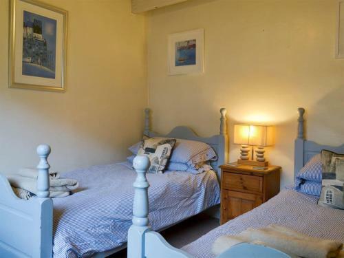 Tregullan Cottage